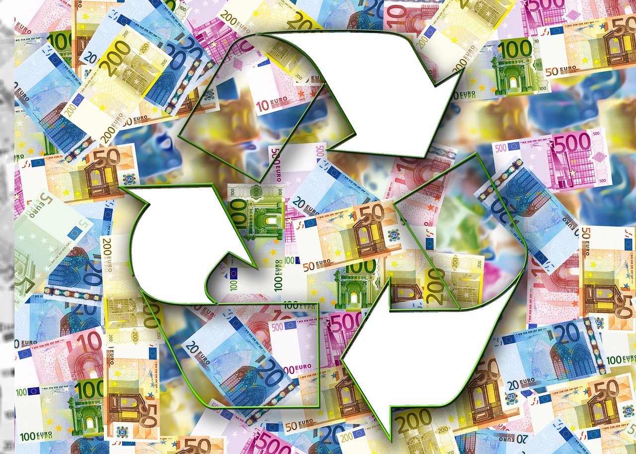 欧洲经济放水怎么应对增长乏力?揭秘宏观经济政策工具与效果 欧洲经济放水怎么应对增长乏力?揭秘宏观经济政策工具与效果