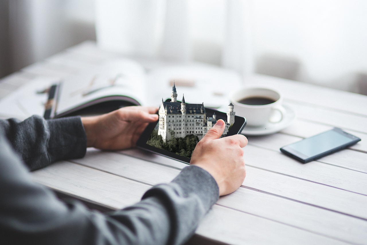 数字经济周期股回调怎么办？掌握这几点轻松应对波动，抓住投资机会