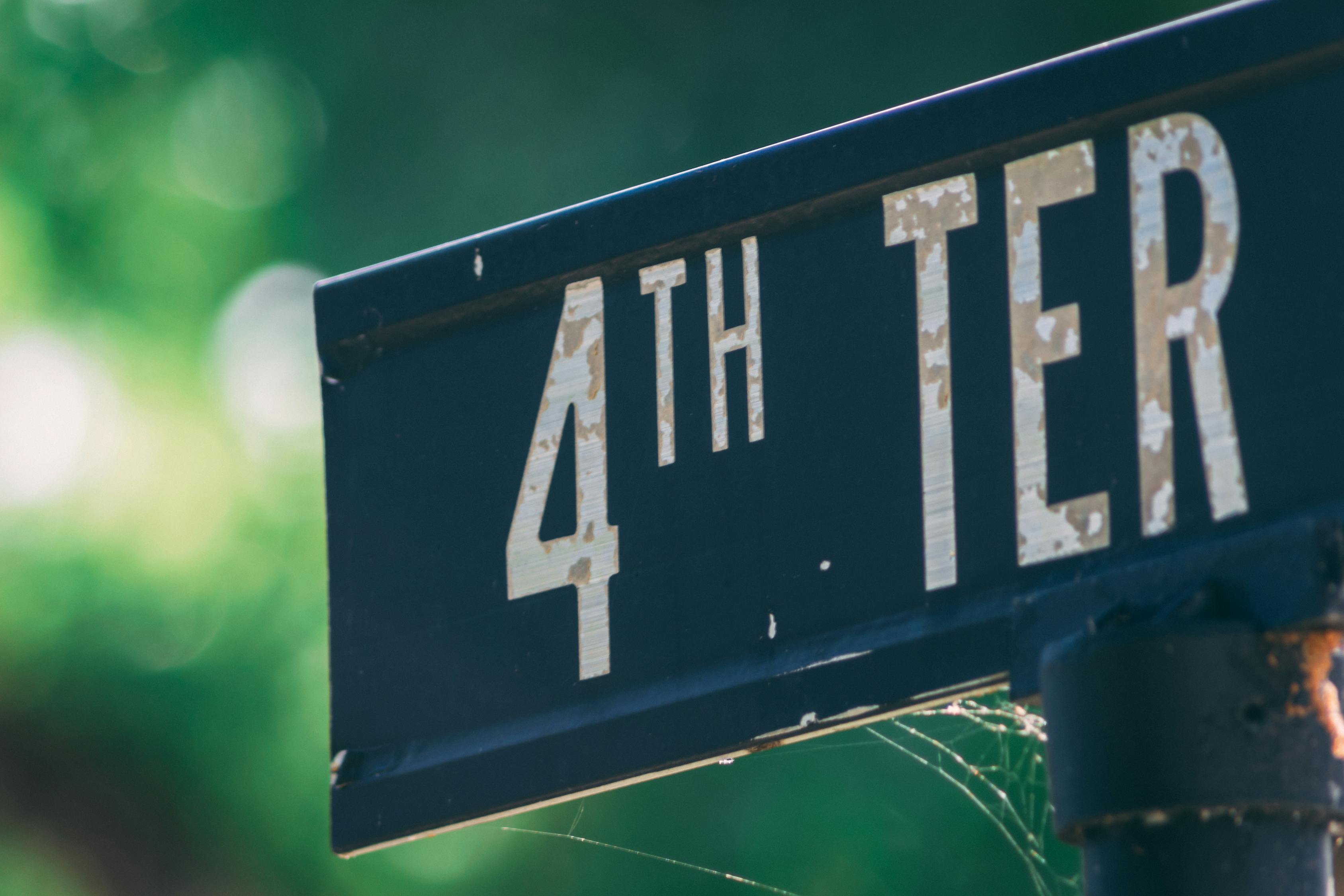 查询股票的网站有哪些？2024年最新推荐与选择指南，助你轻松投资