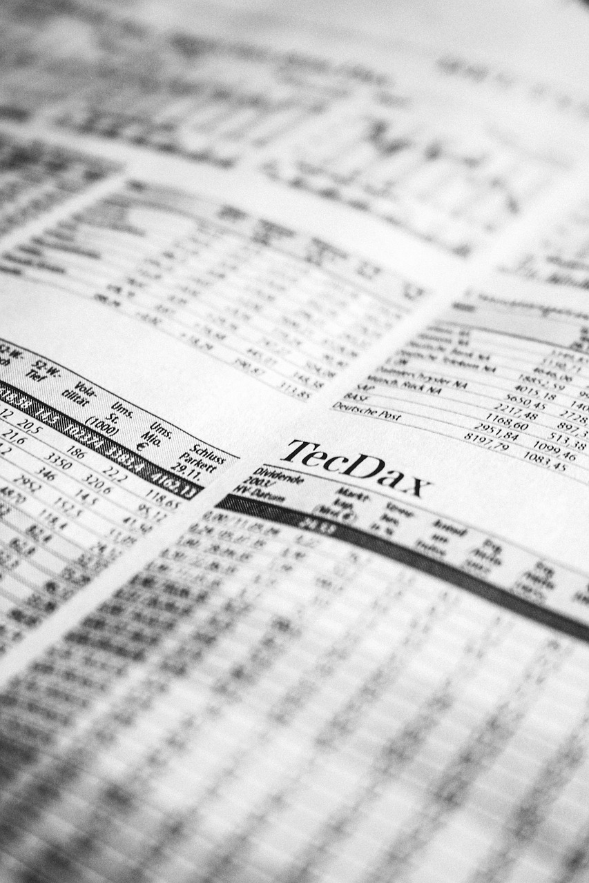 港股交易费用涵盖佣金、印花税、交易费等