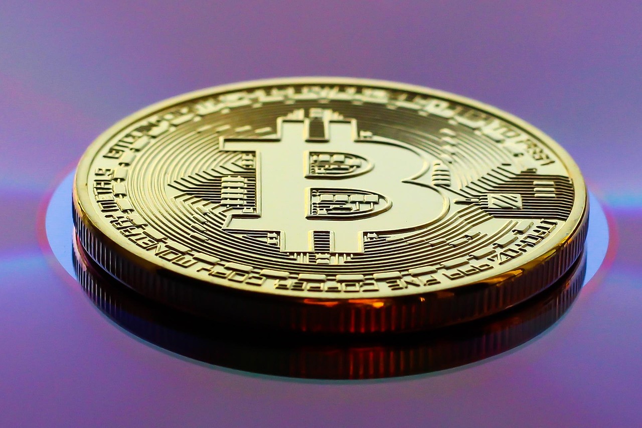 国际黄金现货交割价格表，可查阅各大金融网站