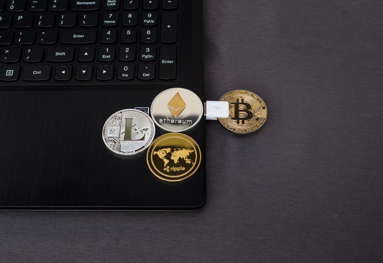 中金财富现货黄金服务，用户口碑究竟如何？揭秘黄金交易新体验！