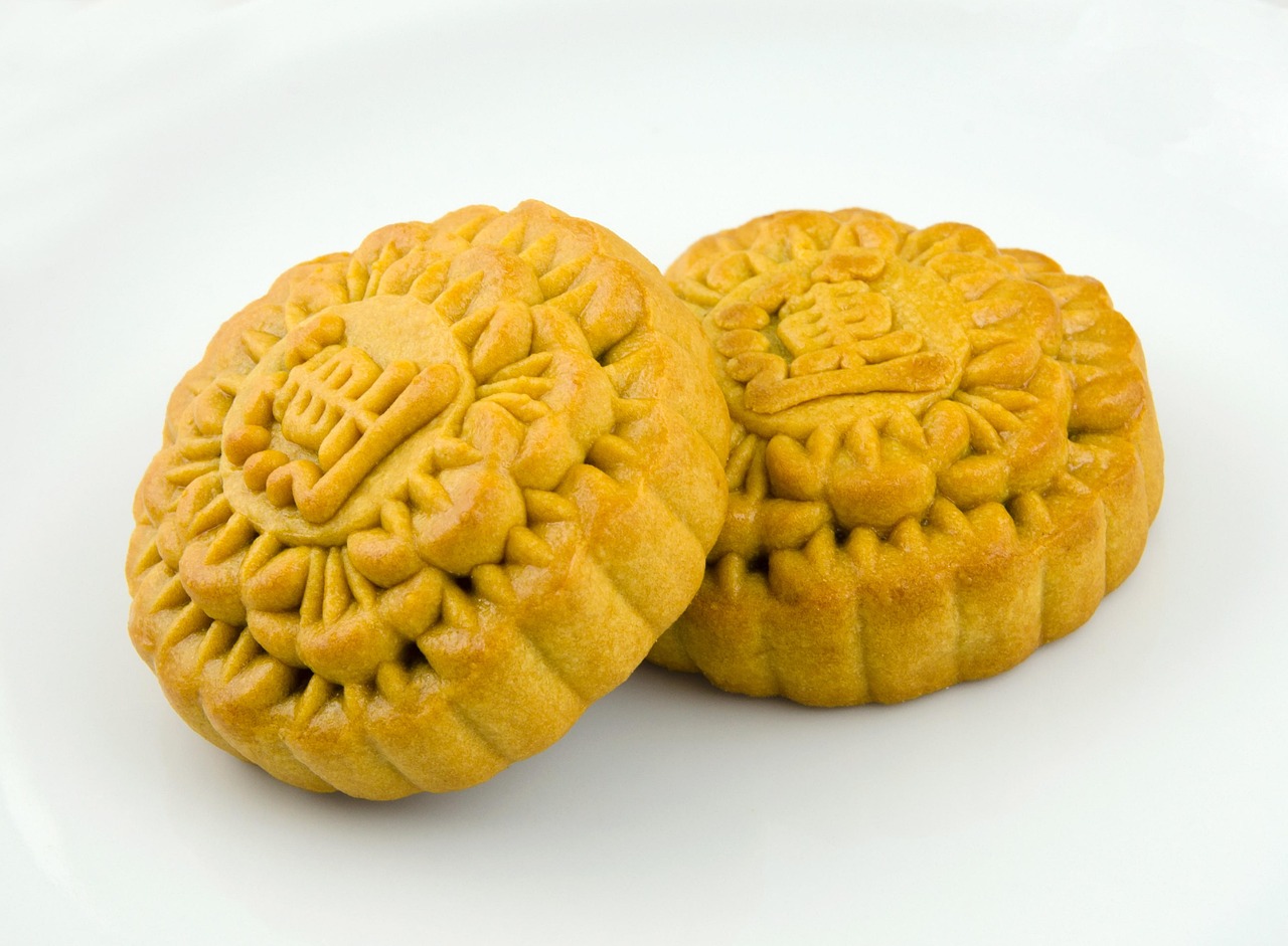 中秋节后月饼去向之谜：如何处理剩余月饼？
