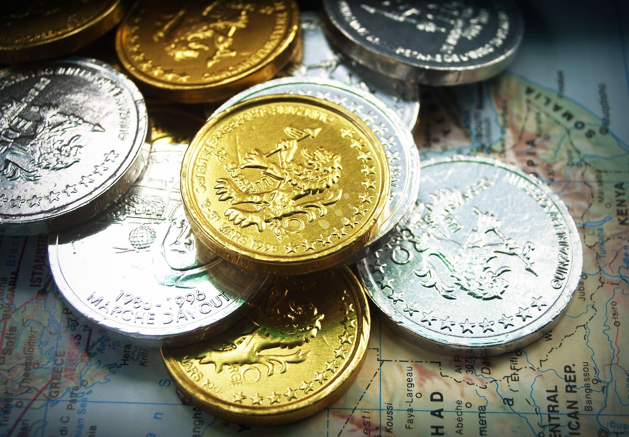 金价屡创新高，多家银行上调积存金投资起点