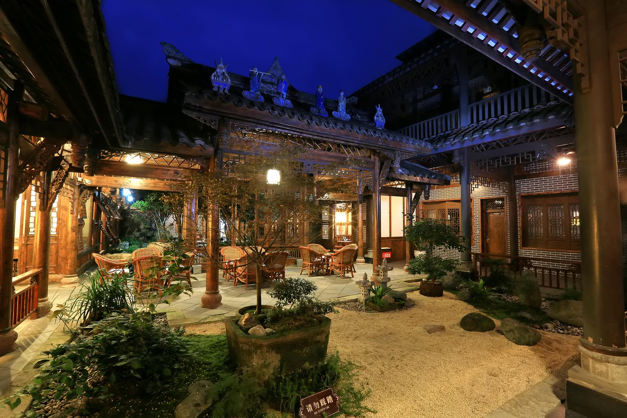 端午假期，县城旅游市场火爆，门票预订量激增，民宿预订量翻倍，特色餐饮备受青睐