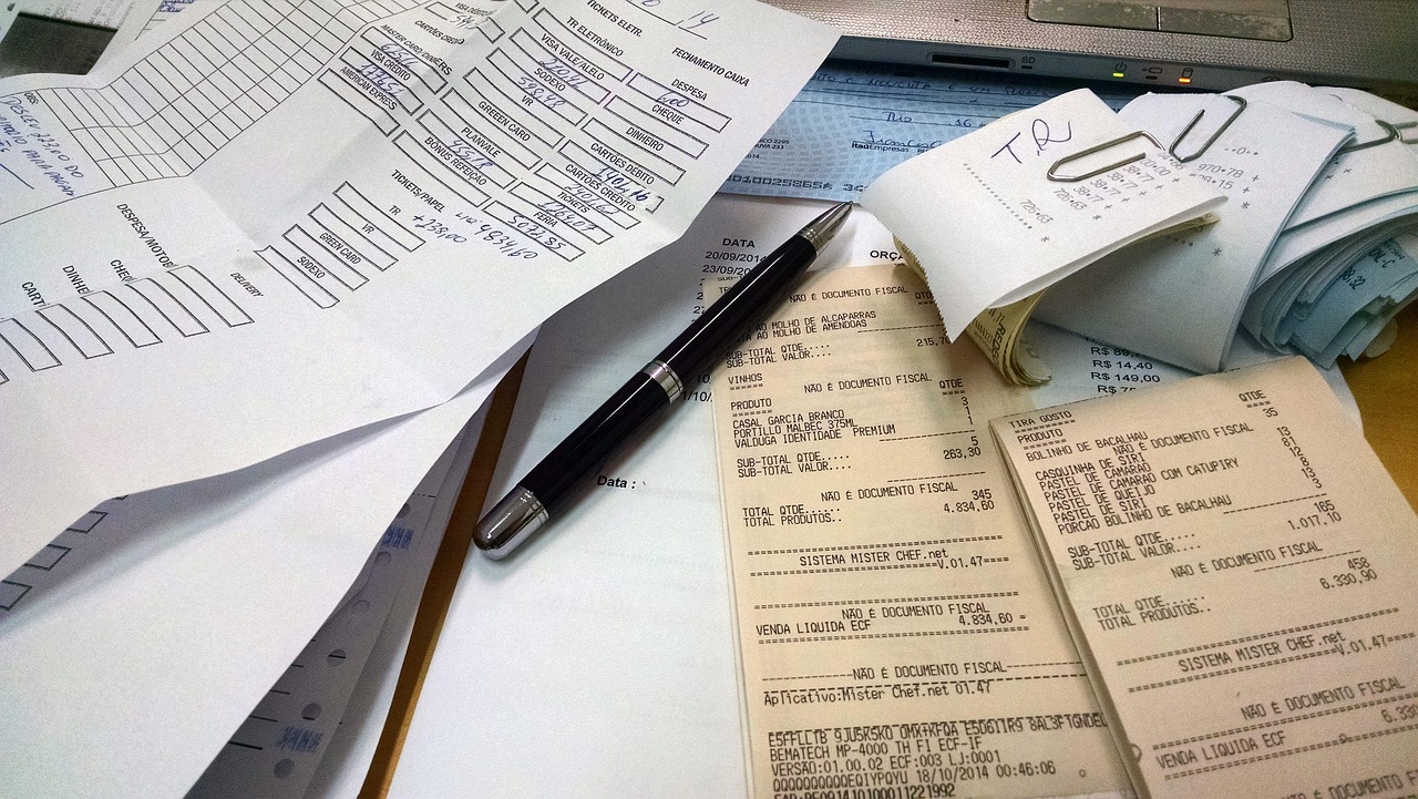 赫美集团持续经营能力遭深交所质疑，函询其财务状况及业务发展