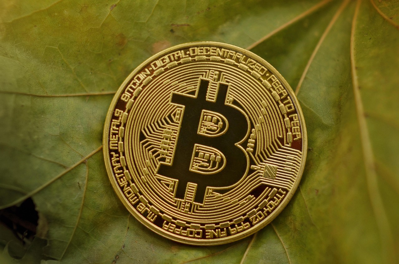 黄金未来走势，谁能预知涨跌之谜？