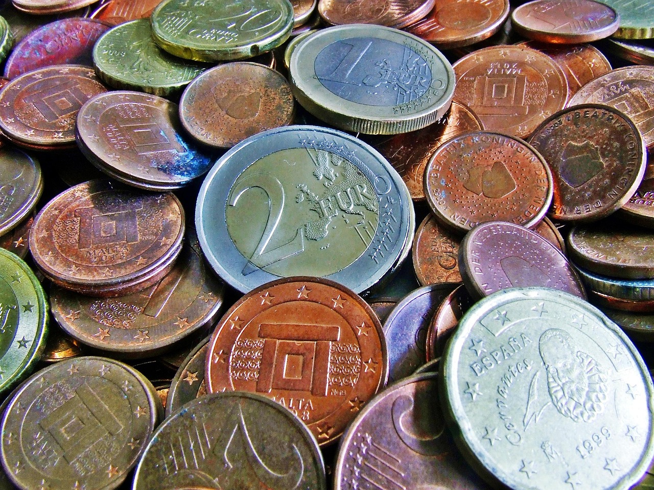今天，黄金价格有何惊人变动？揭秘各大银行现货黄金最新行情！