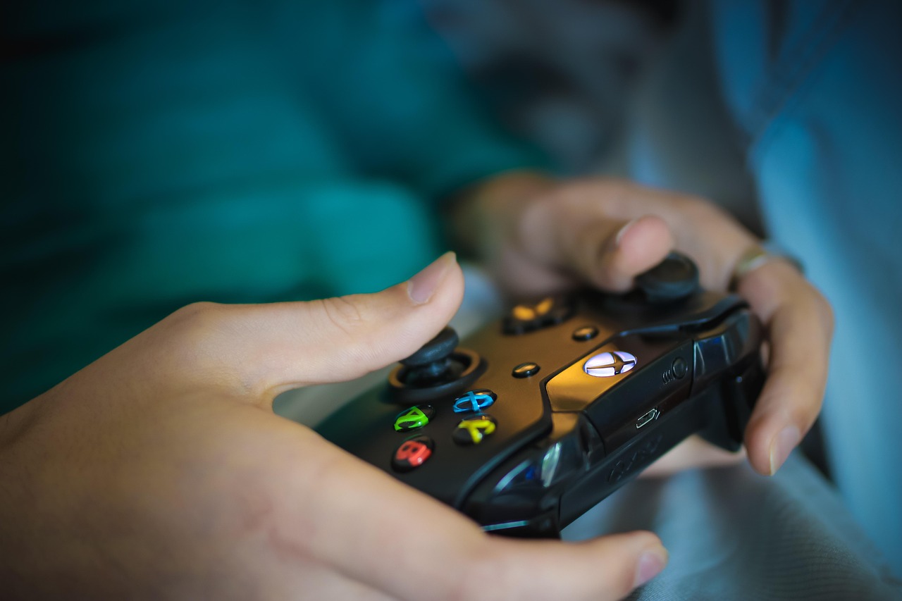 微软宣布Xbox云游戏将登陆Meta Quest，为VR玩家带来全新体验