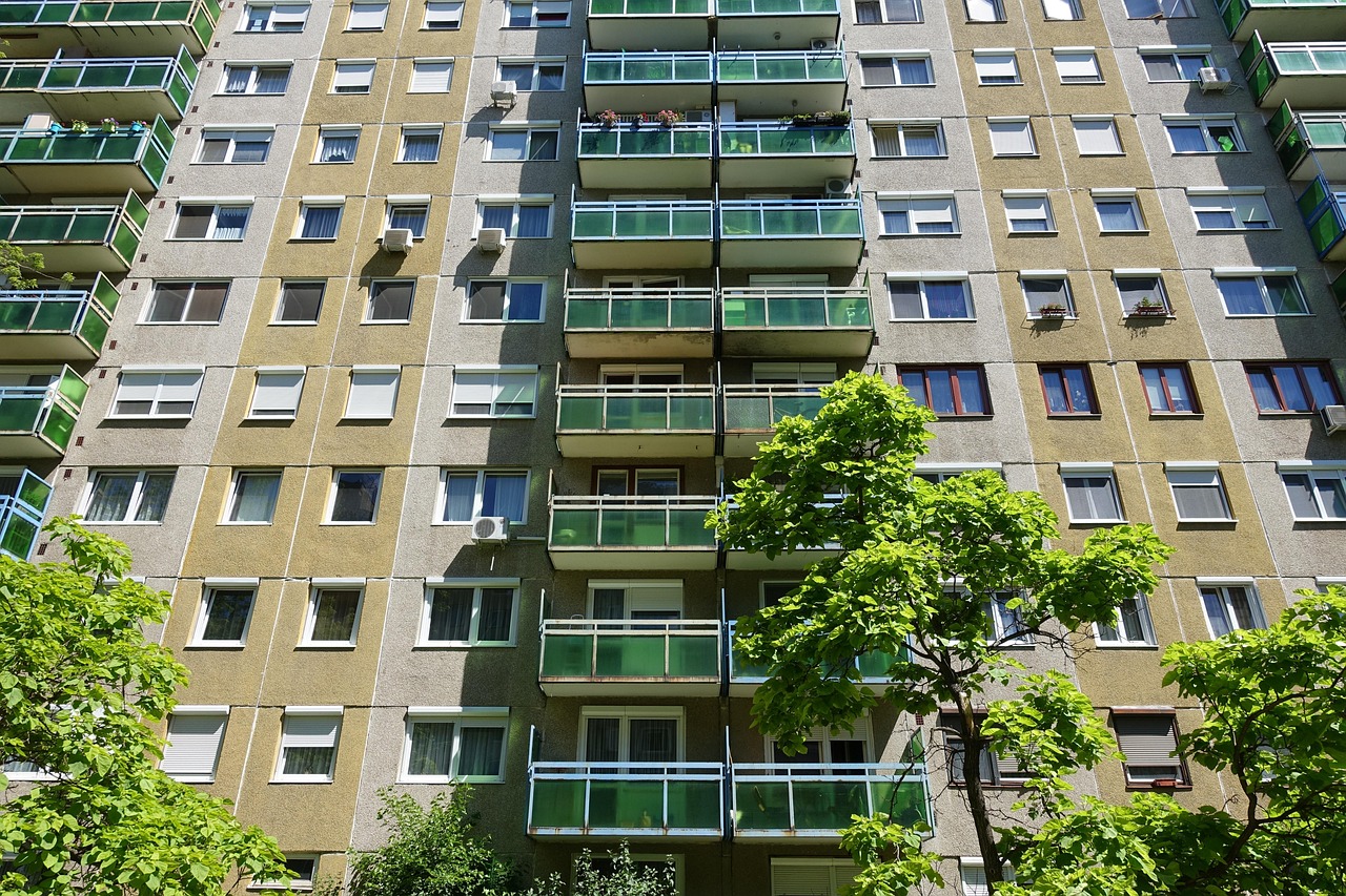 北京市房地产交易管理网，你的房产交易指南
